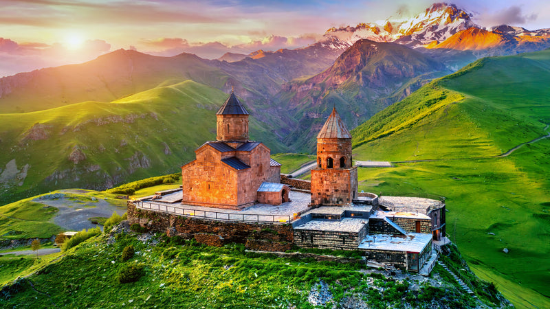 📍 Day 4: Gveleti Waterfall – Gergeti Trinity Church – Truso Valley